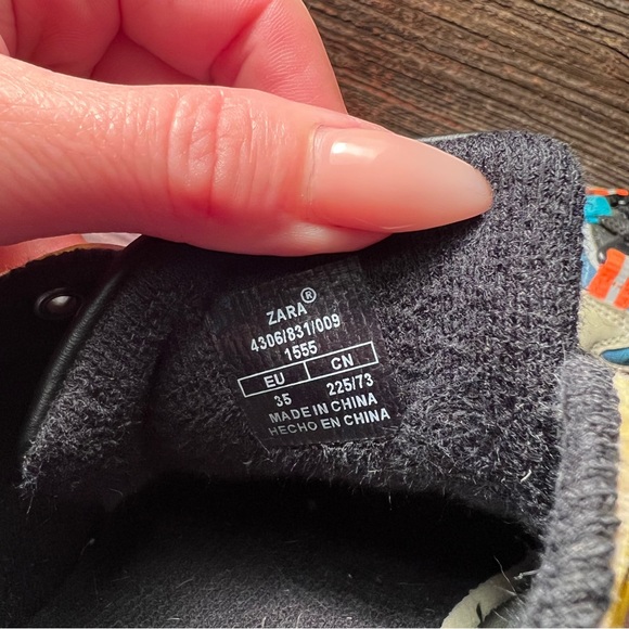 ZARA BOYS RUNNERS - Picture 3 of 6